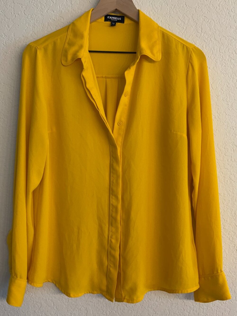 Express Portofino Shirt Size M Mustard Yellow Gold Button Down Blouse